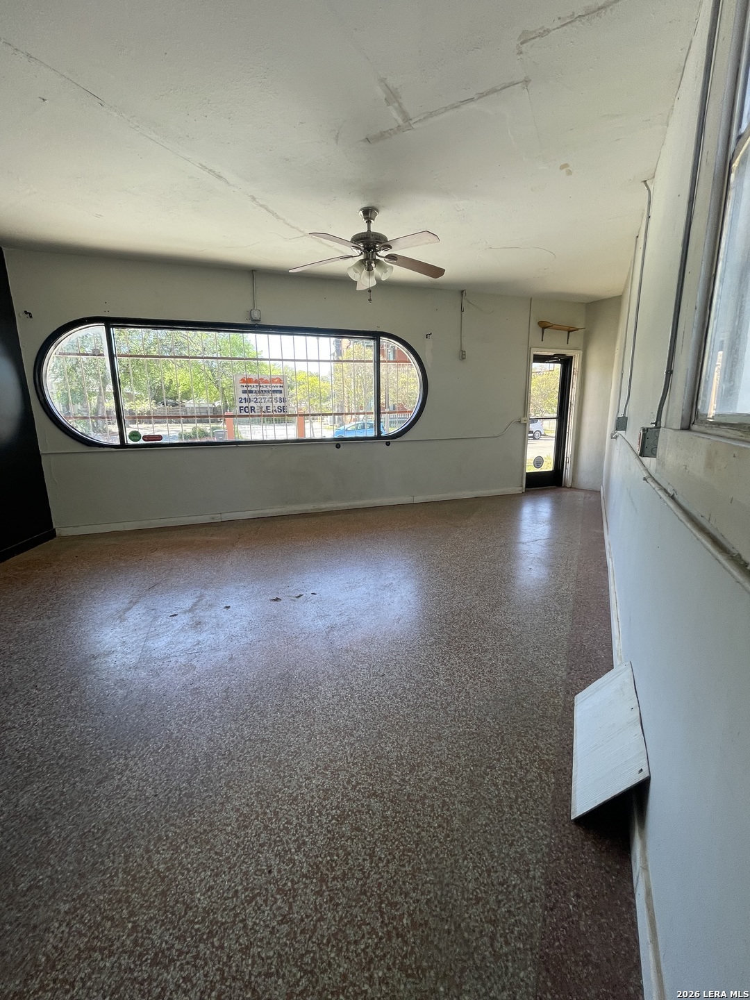 636 S Presa San Antonio TX 78210