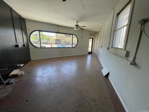 636 S Presa San Antonio TX 78210