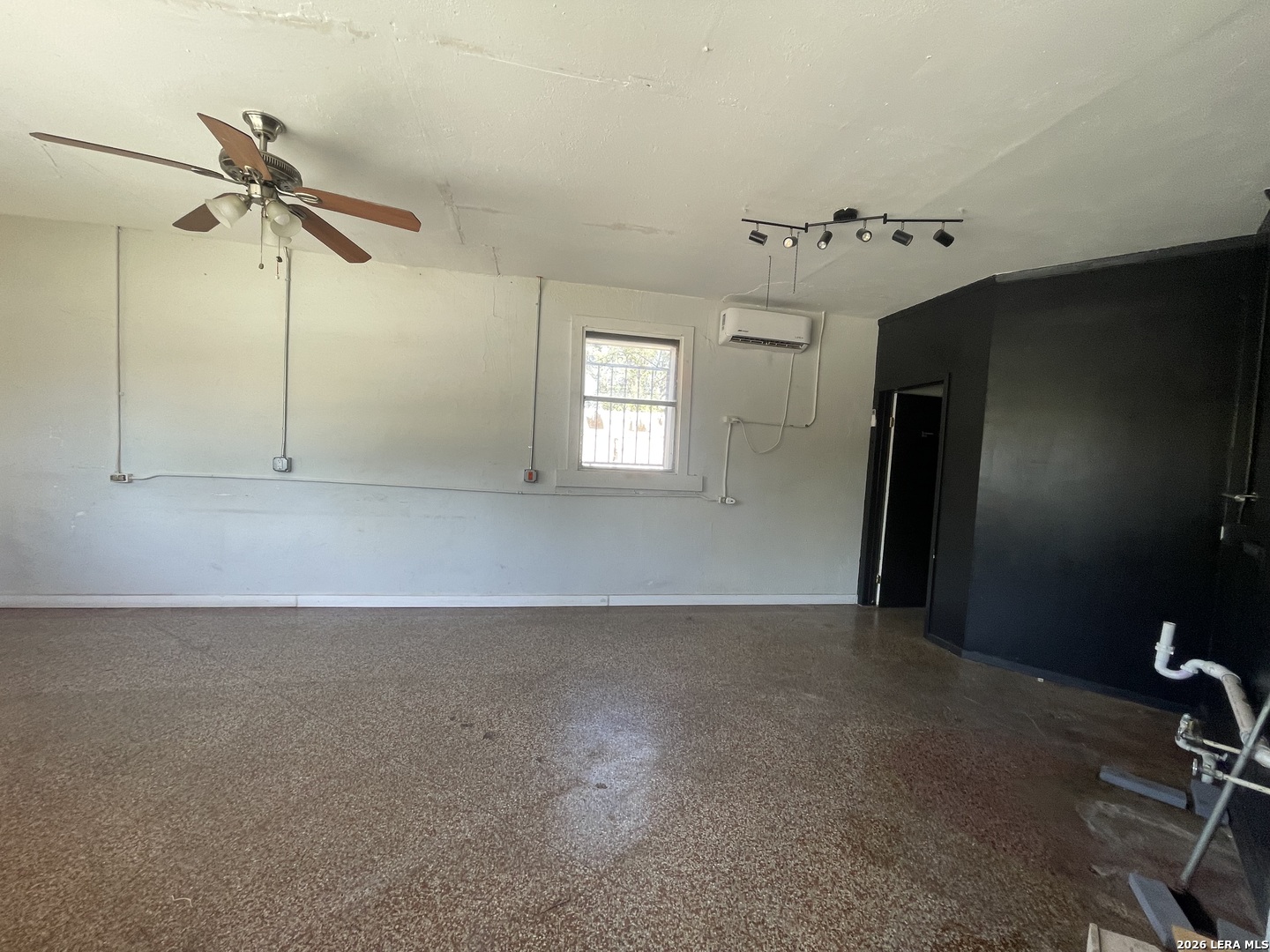 636 S Presa San Antonio TX 78210