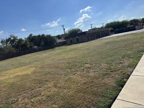 7125 Bandera Leon Valley TX 78238