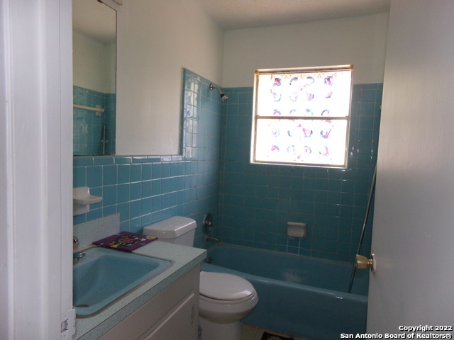 5975 Babcock San Antonio TX 78240