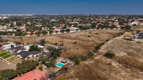 000 Springfield Avenue Laredo TX 78041