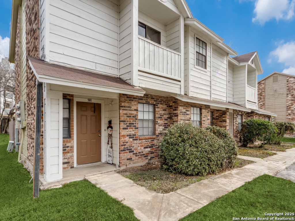 10530 Starcrest San Antonio TX 78217