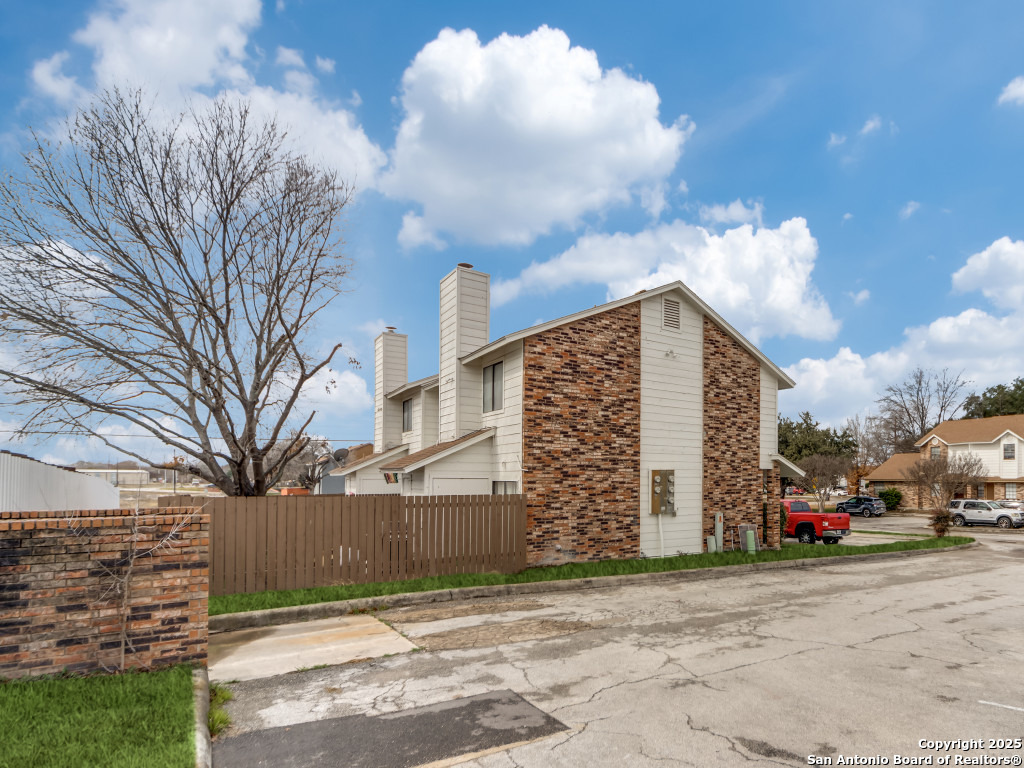 10530 Starcrest San Antonio TX 78217