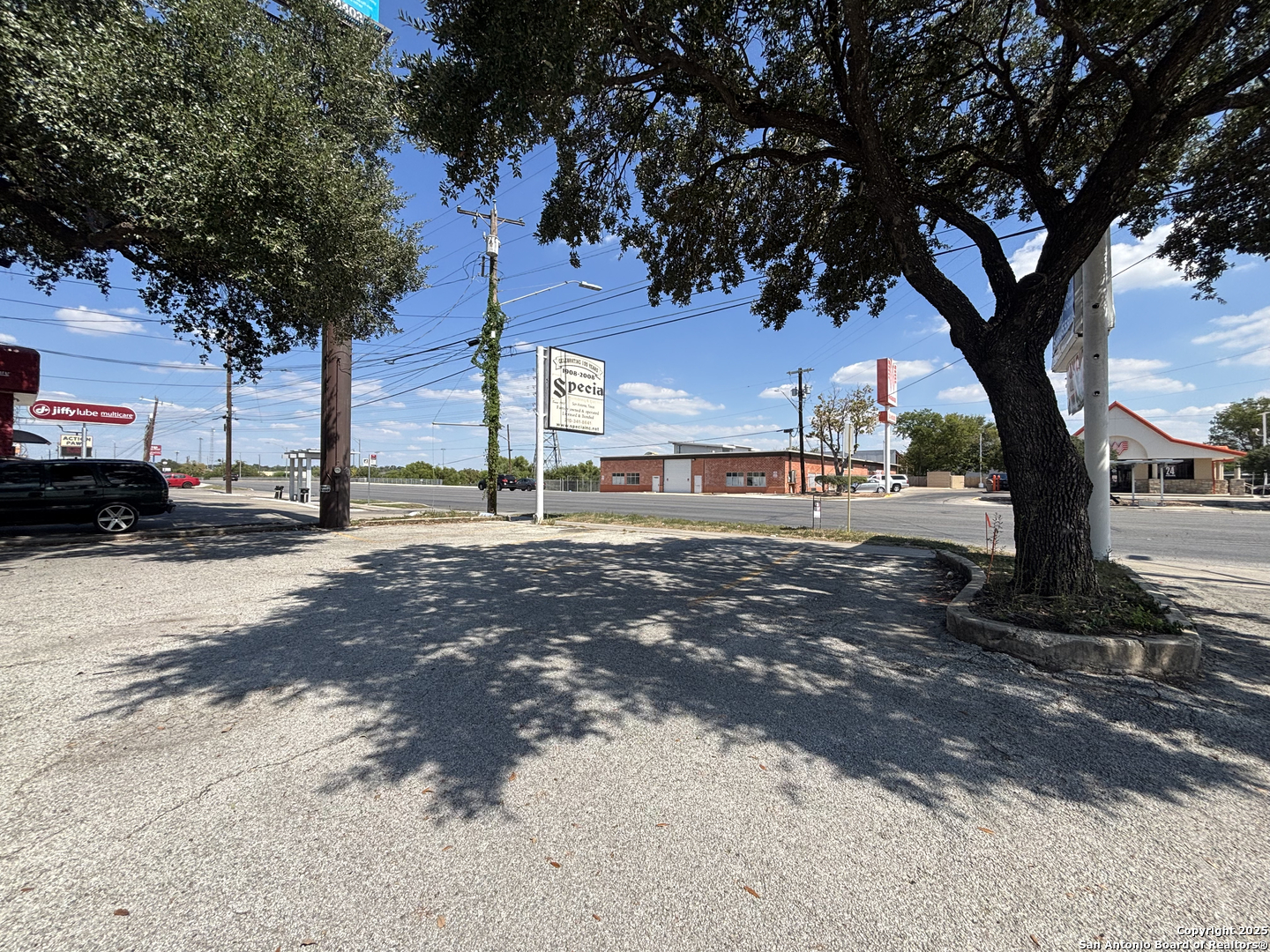 5917 San Pedro San Antonio TX 78212