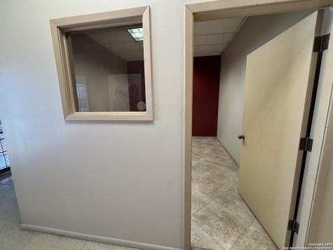 5917 San Pedro San Antonio TX 78212