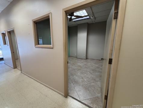 5917 San Pedro San Antonio TX 78212