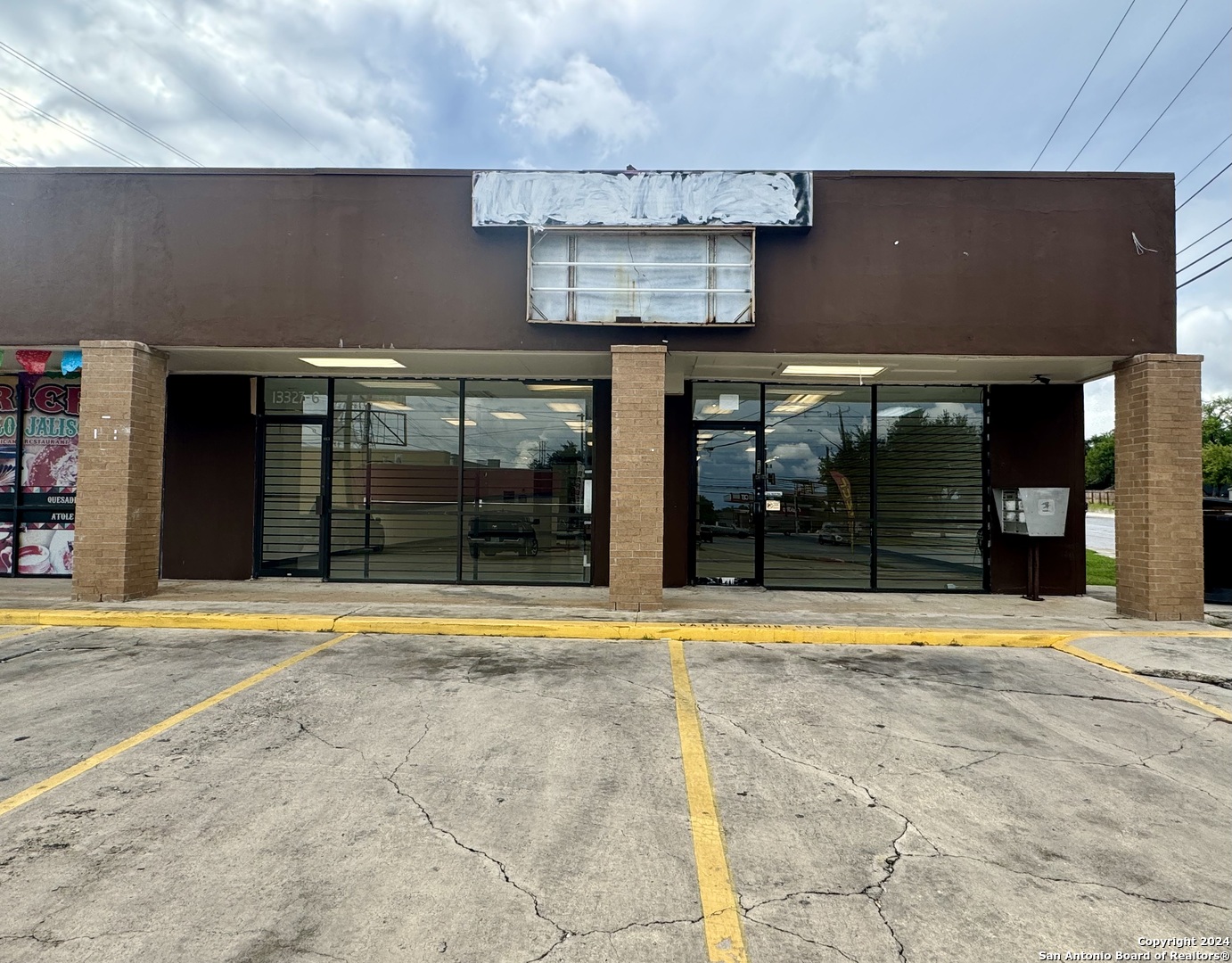 13327 Nacogdoches San Antonio TX 78217