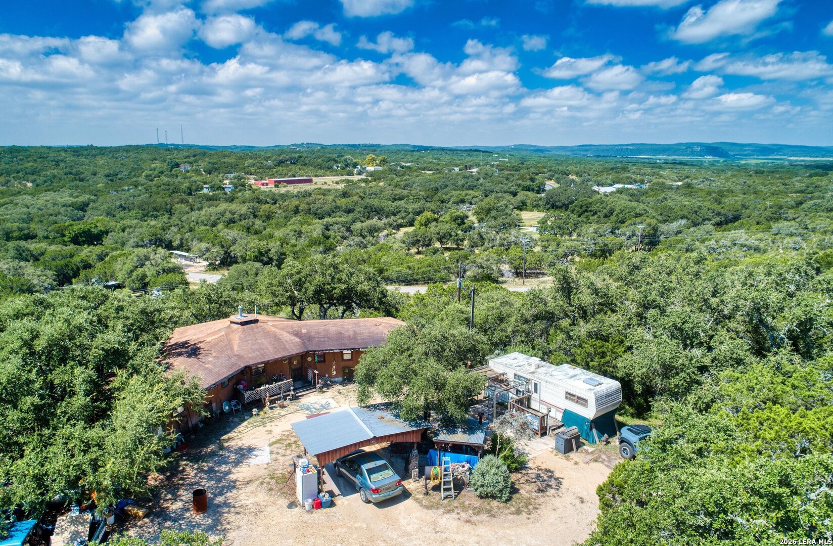10294 Park Road 37 Lakehills TX 78063