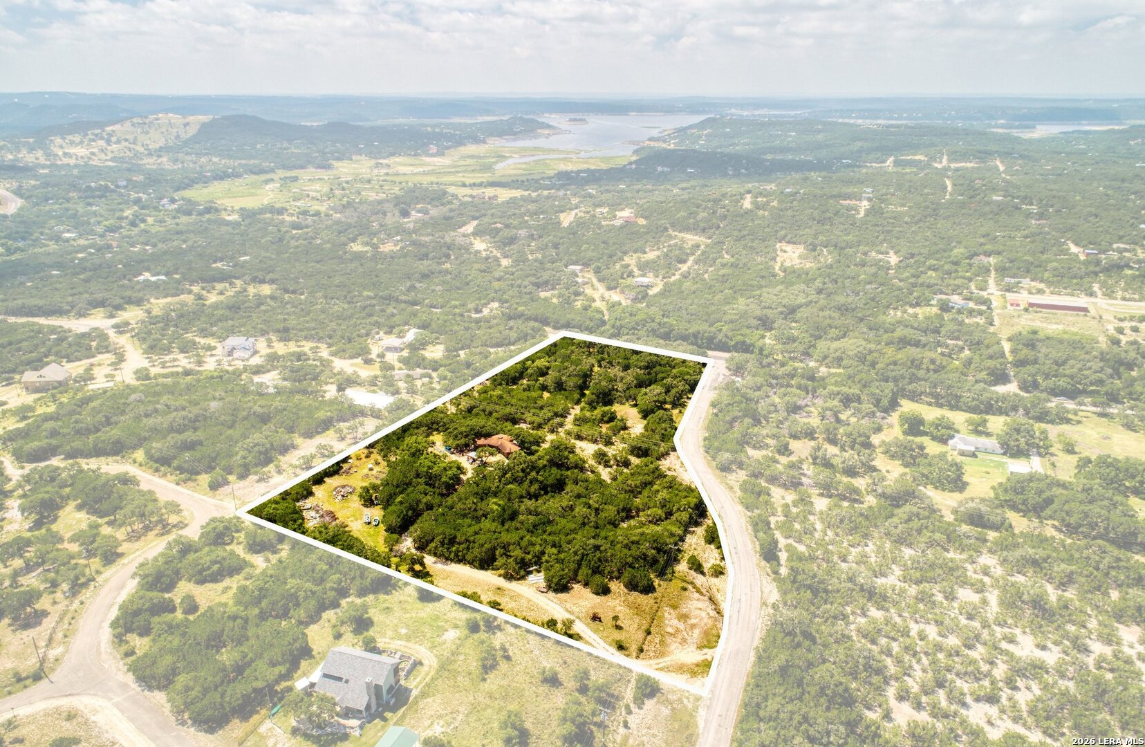 10294 Park Road 37 Lakehills TX 78063