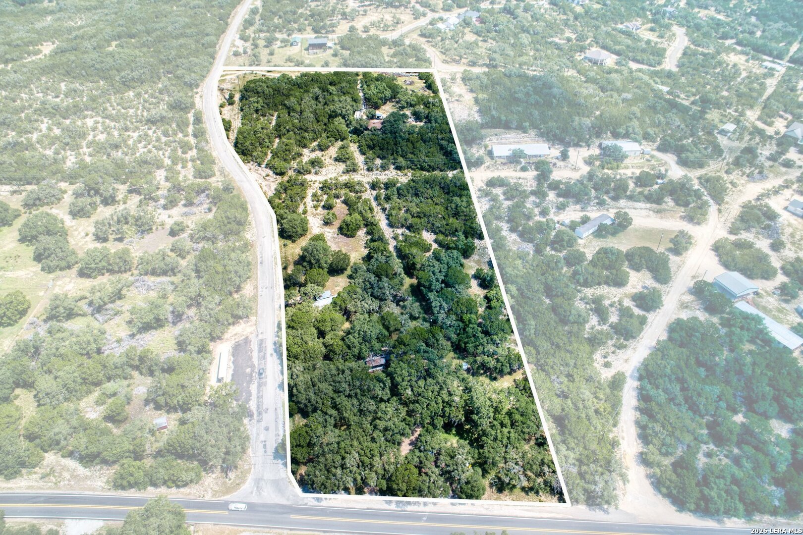 10294 Park Road 37 Lakehills TX 78063