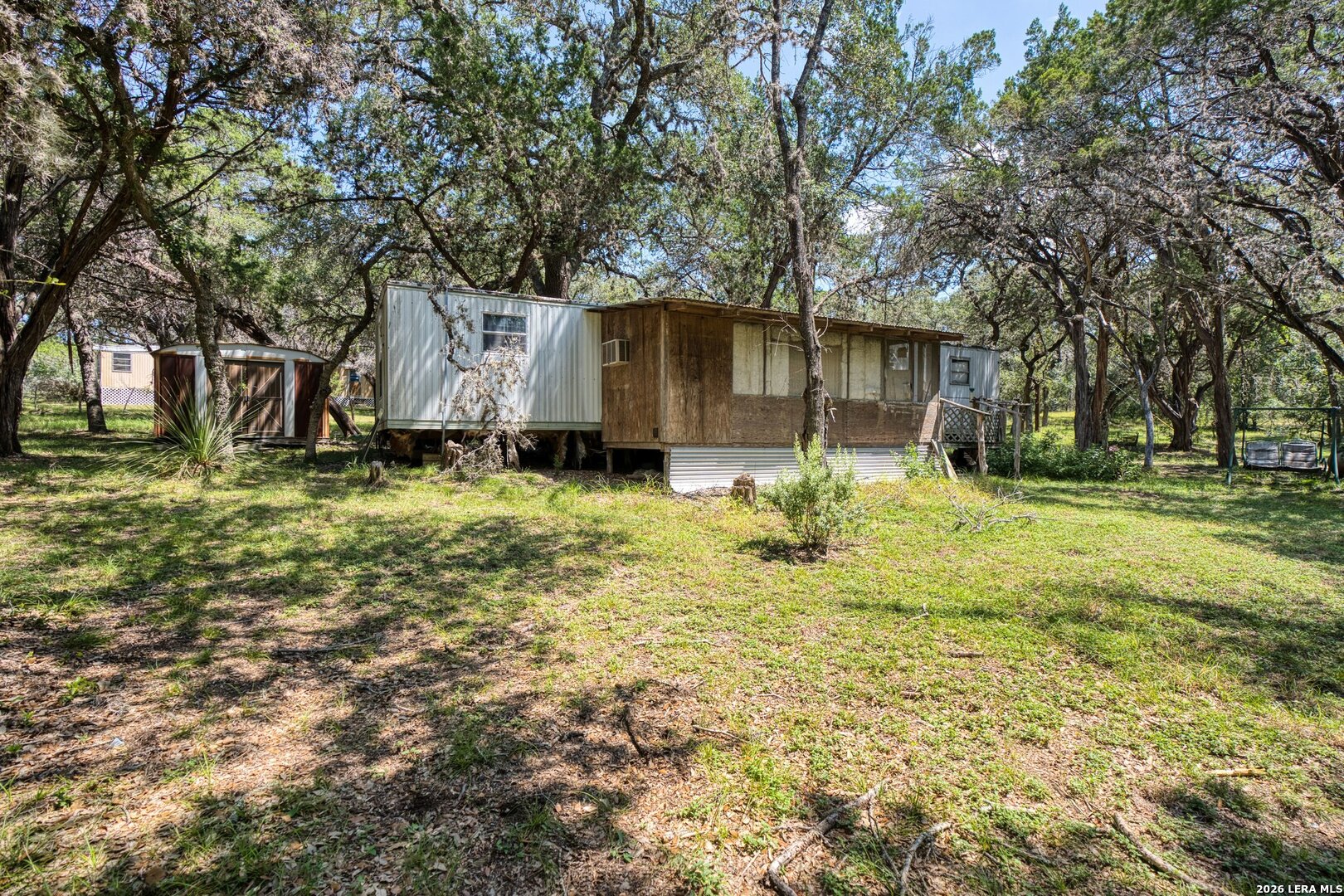 10294 Park Road 37 Lakehills TX 78063