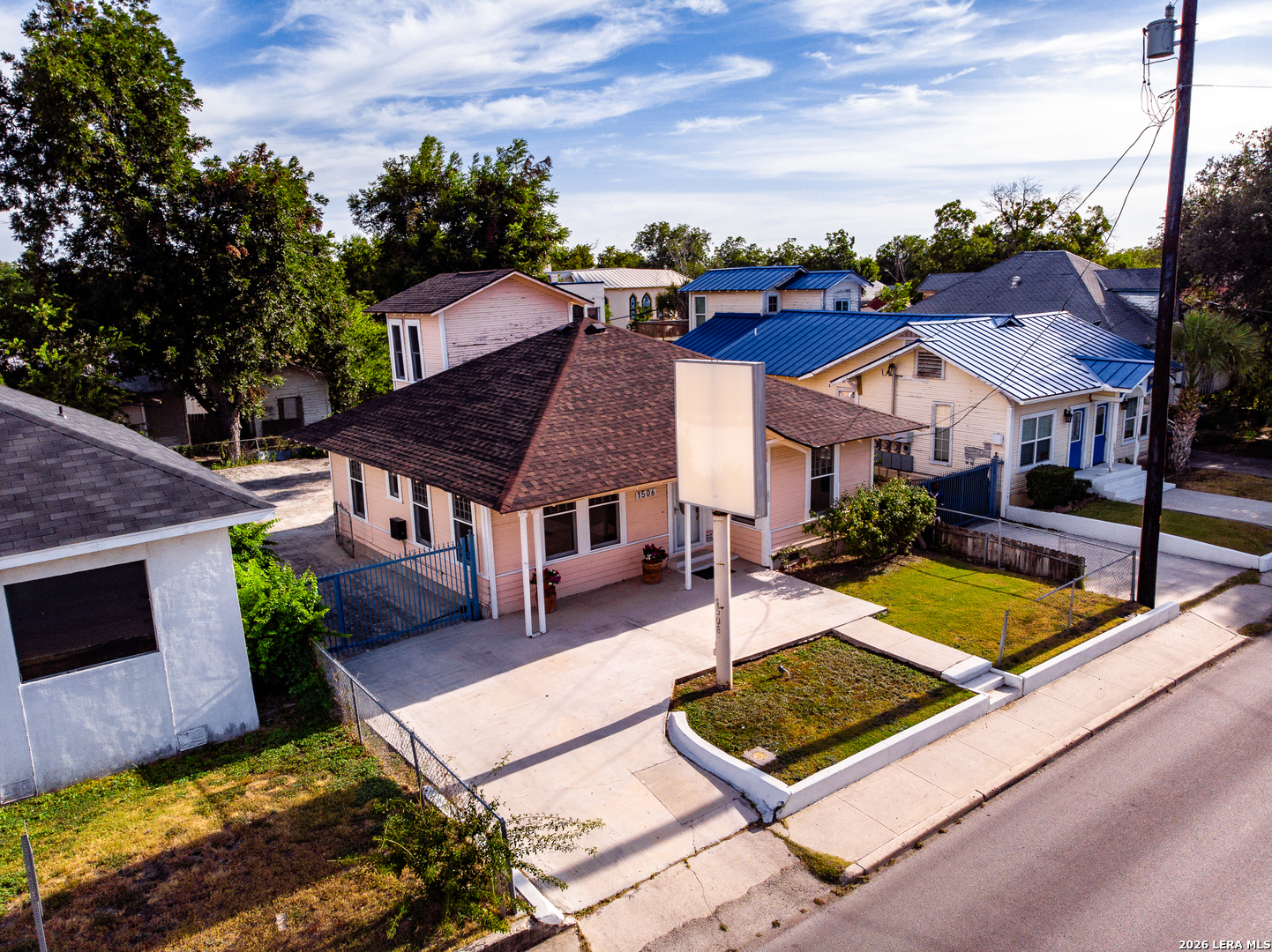 1506 Martin San Antonio TX 78207