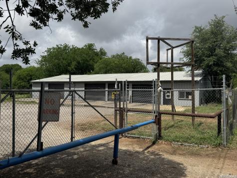 11211 S Us Highway 181 San Antonio TX 78223