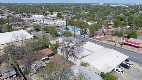 819 N Zarzamora Street San Antonio TX 78207