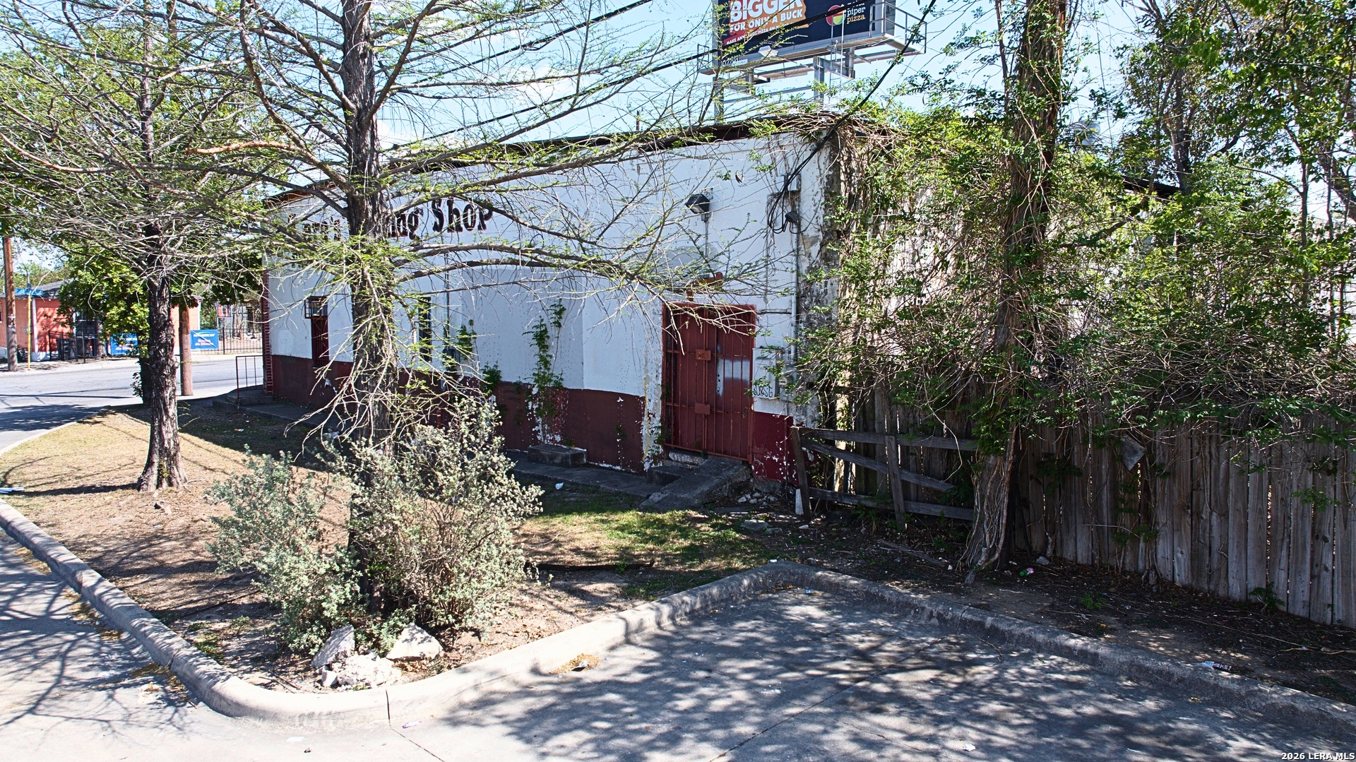 819 N Zarzamora Street San Antonio TX 78207