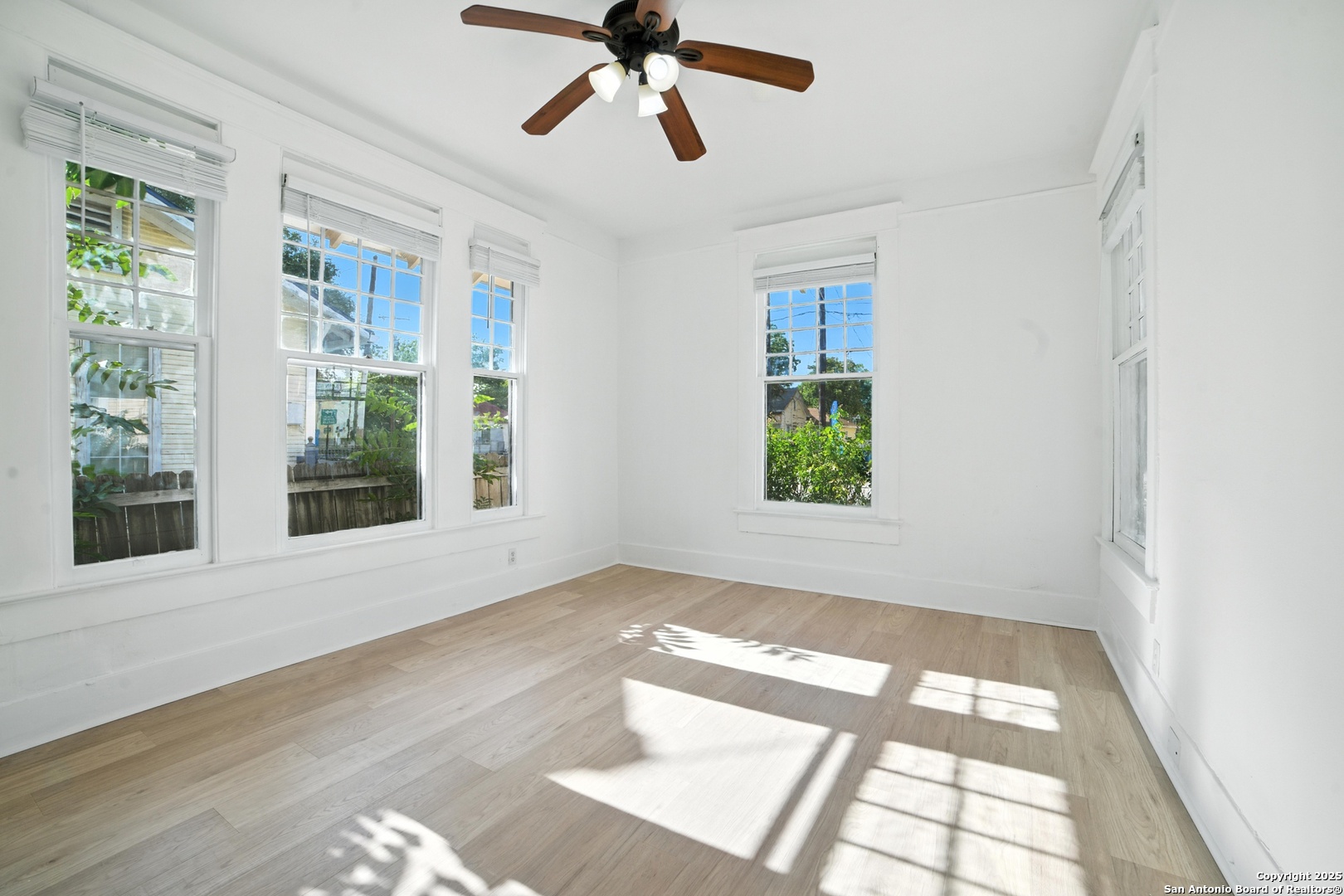 1506 W Martin San Antonio TX 78207