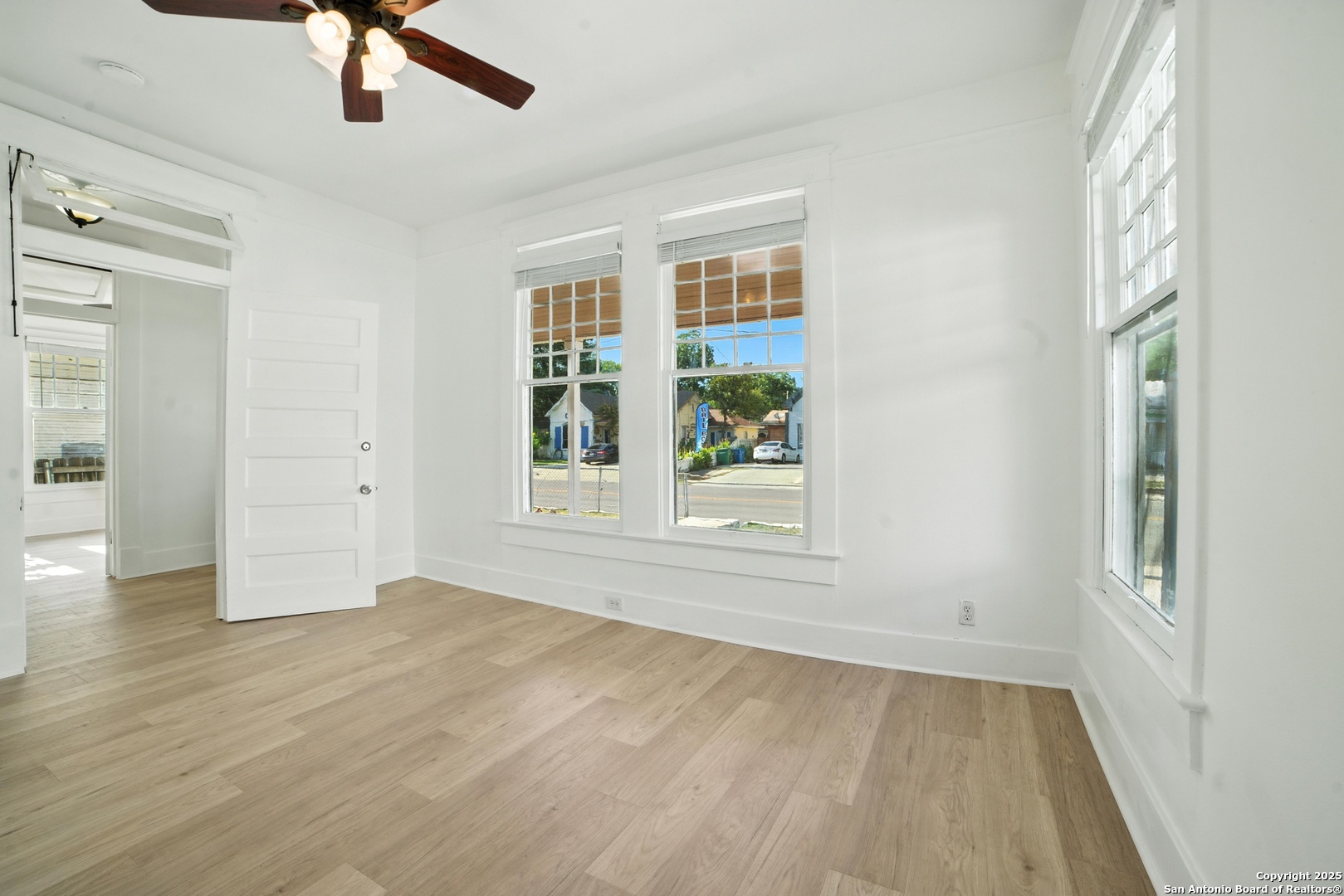 1506 W Martin San Antonio TX 78207