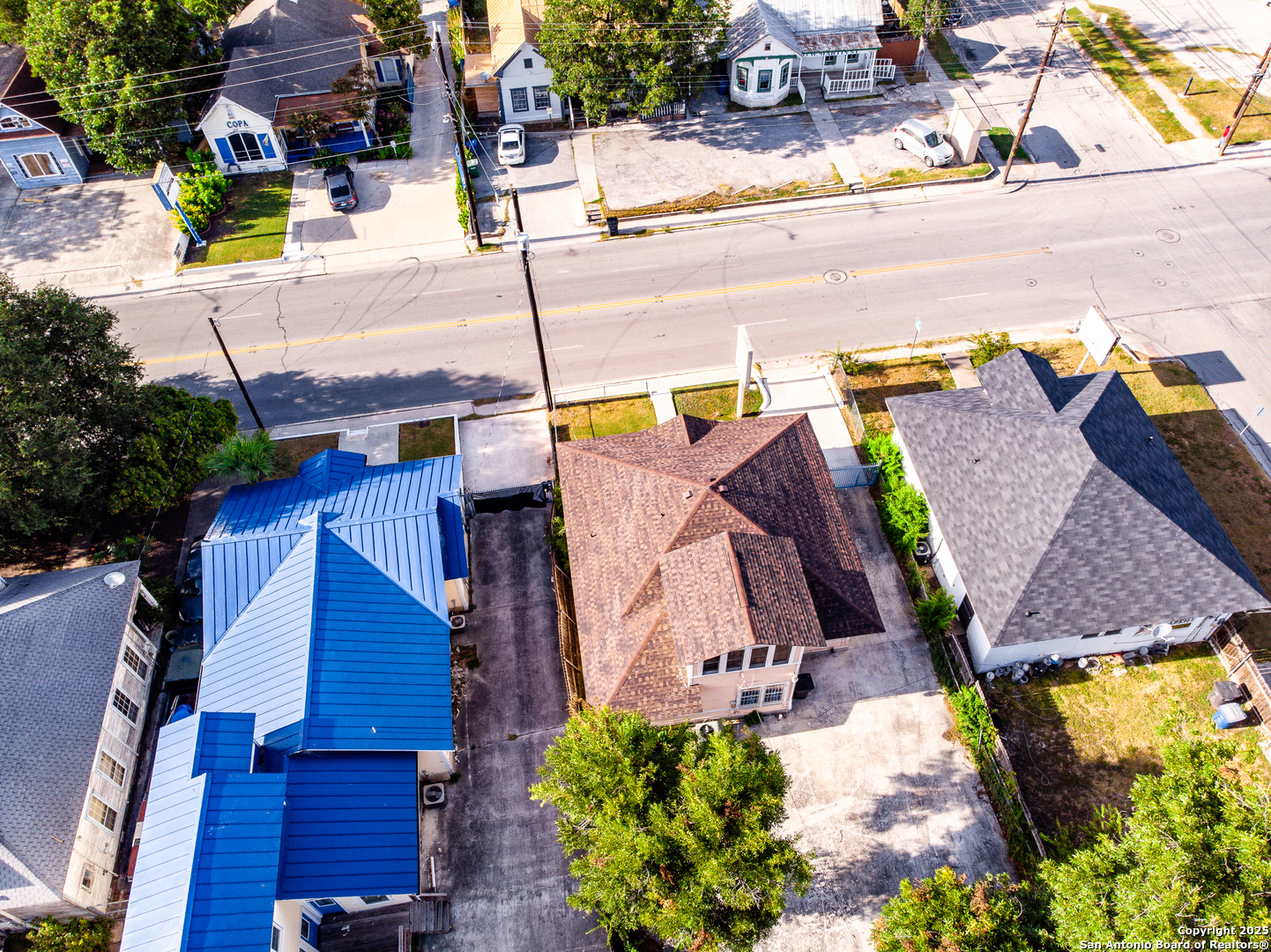 1506 W Martin San Antonio TX 78207