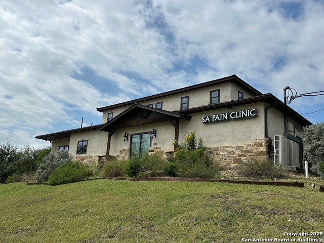 1510 S Main Boerne TX 78006