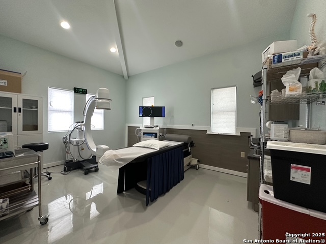 1510 S Main Boerne TX 78006