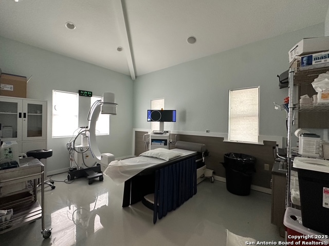 1510 S Main Boerne TX 78006