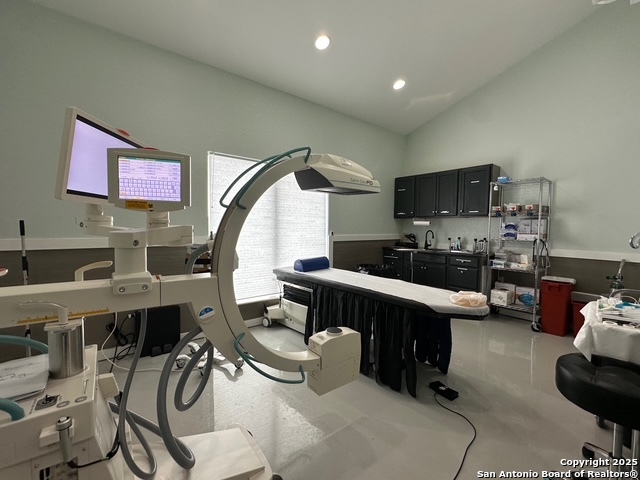 1510 S Main Boerne TX 78006