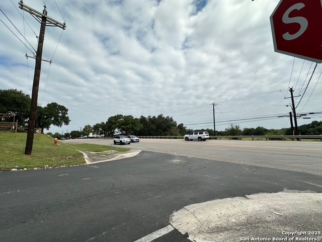 1510 S Main Boerne TX 78006