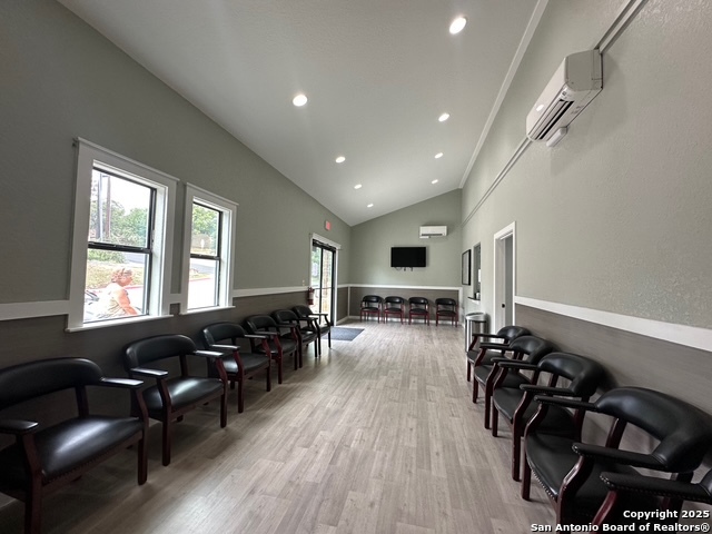 1510 S Main Boerne TX 78006