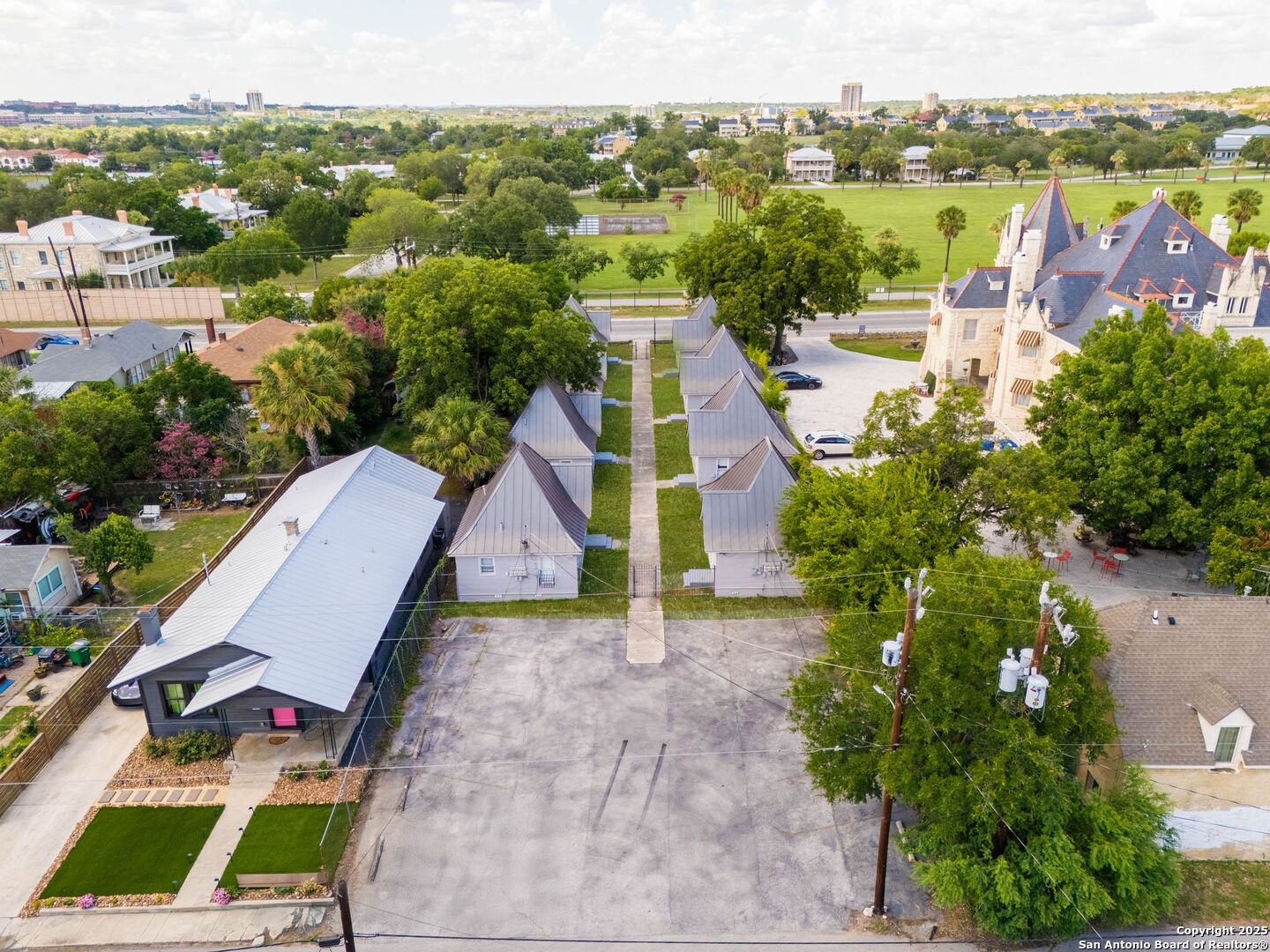 930 E Grayson Street San Antonio TX 78208