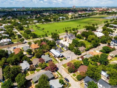 930 E Grayson Street San Antonio TX 78208