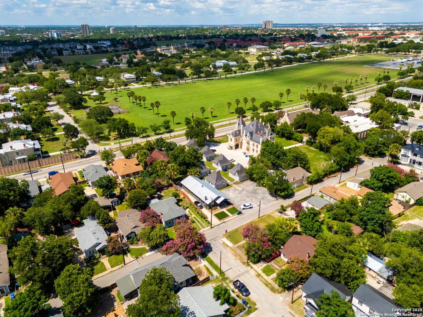 930 E Grayson Street San Antonio TX 78208