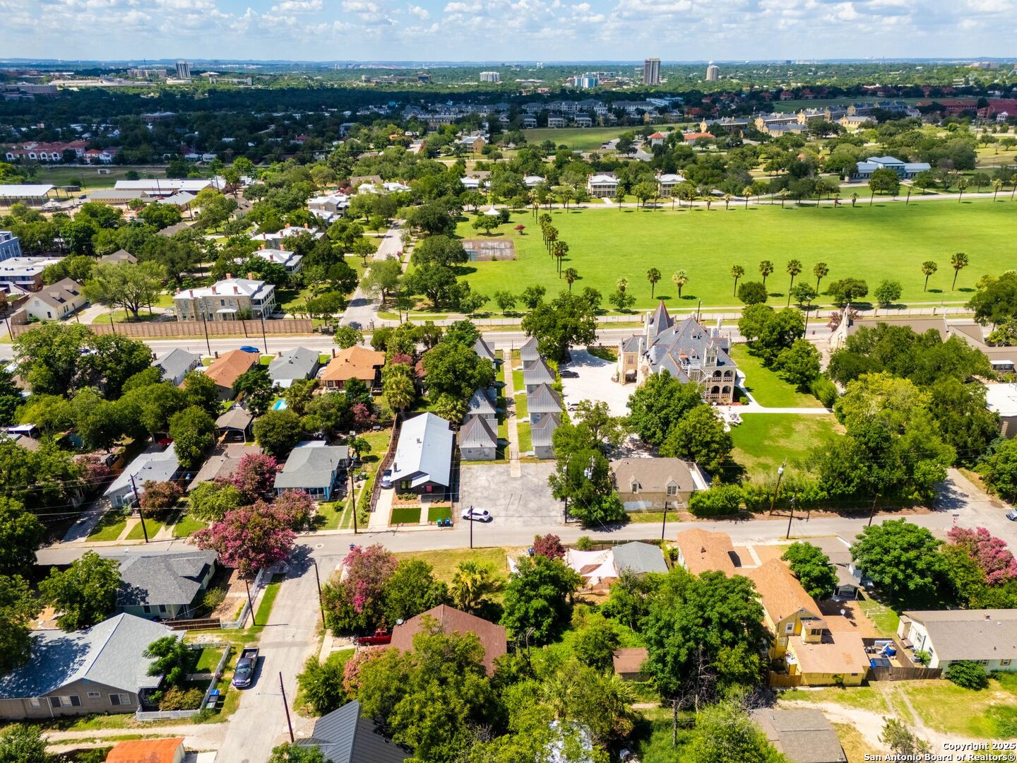 930 E Grayson Street San Antonio TX 78208