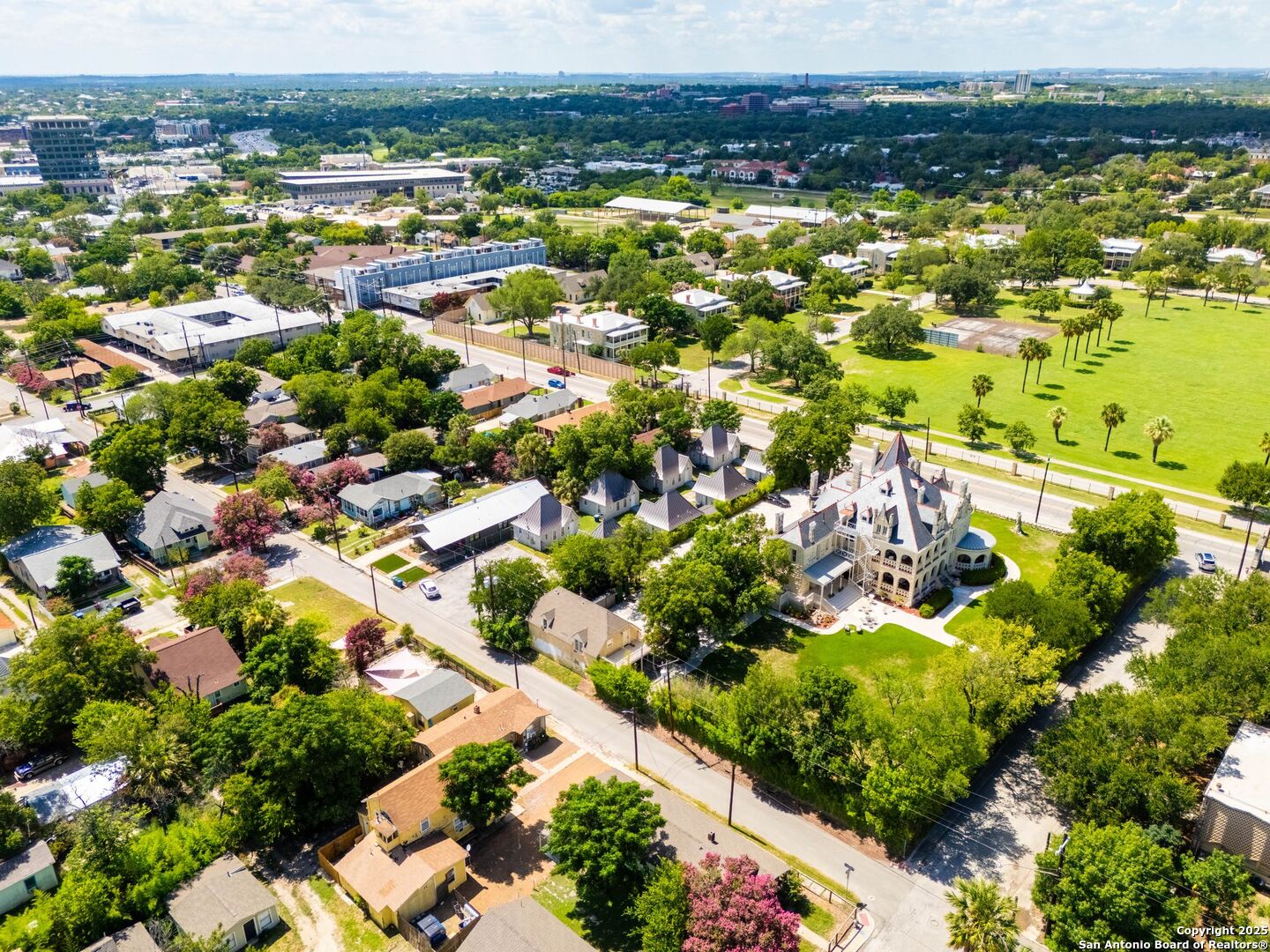 930 E Grayson Street San Antonio TX 78208