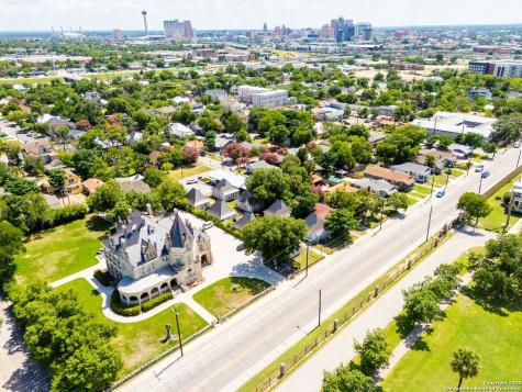 930 E Grayson Street San Antonio TX 78208