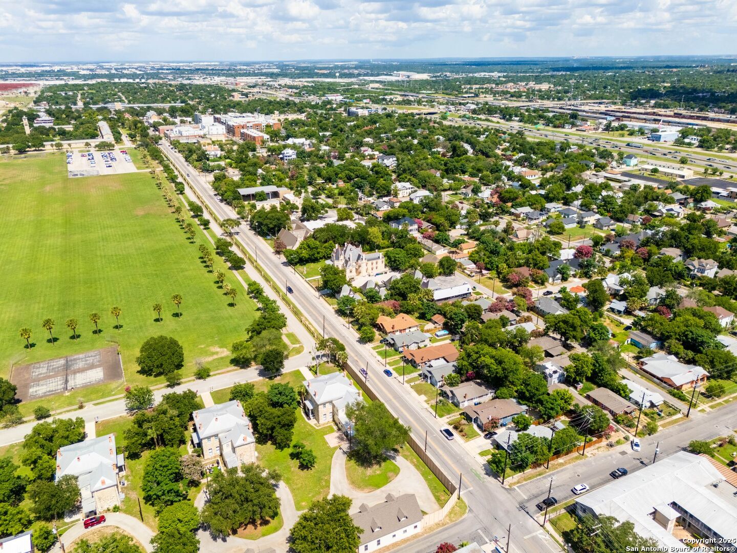 930 E Grayson Street San Antonio TX 78208