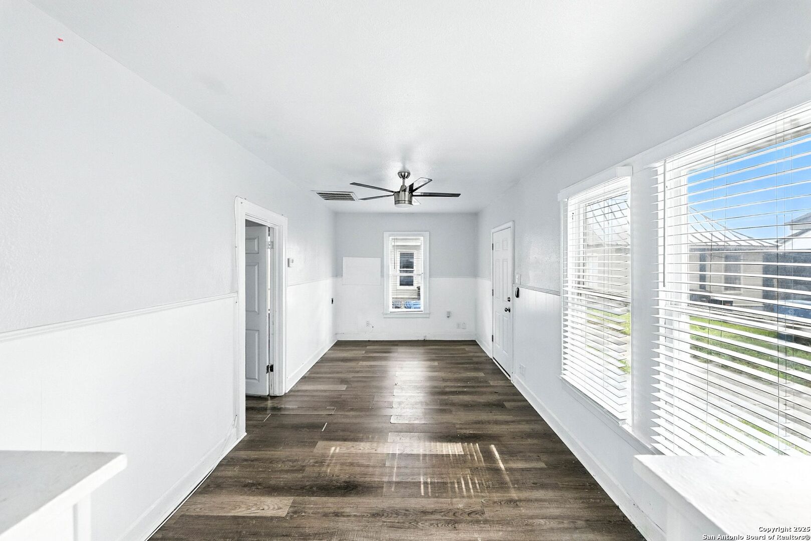 930 E Grayson Street San Antonio TX 78208