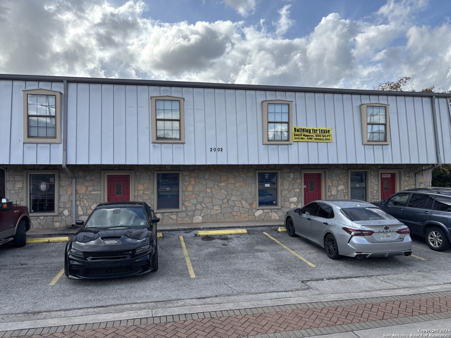 2002 NW Military San Antonio TX 78213