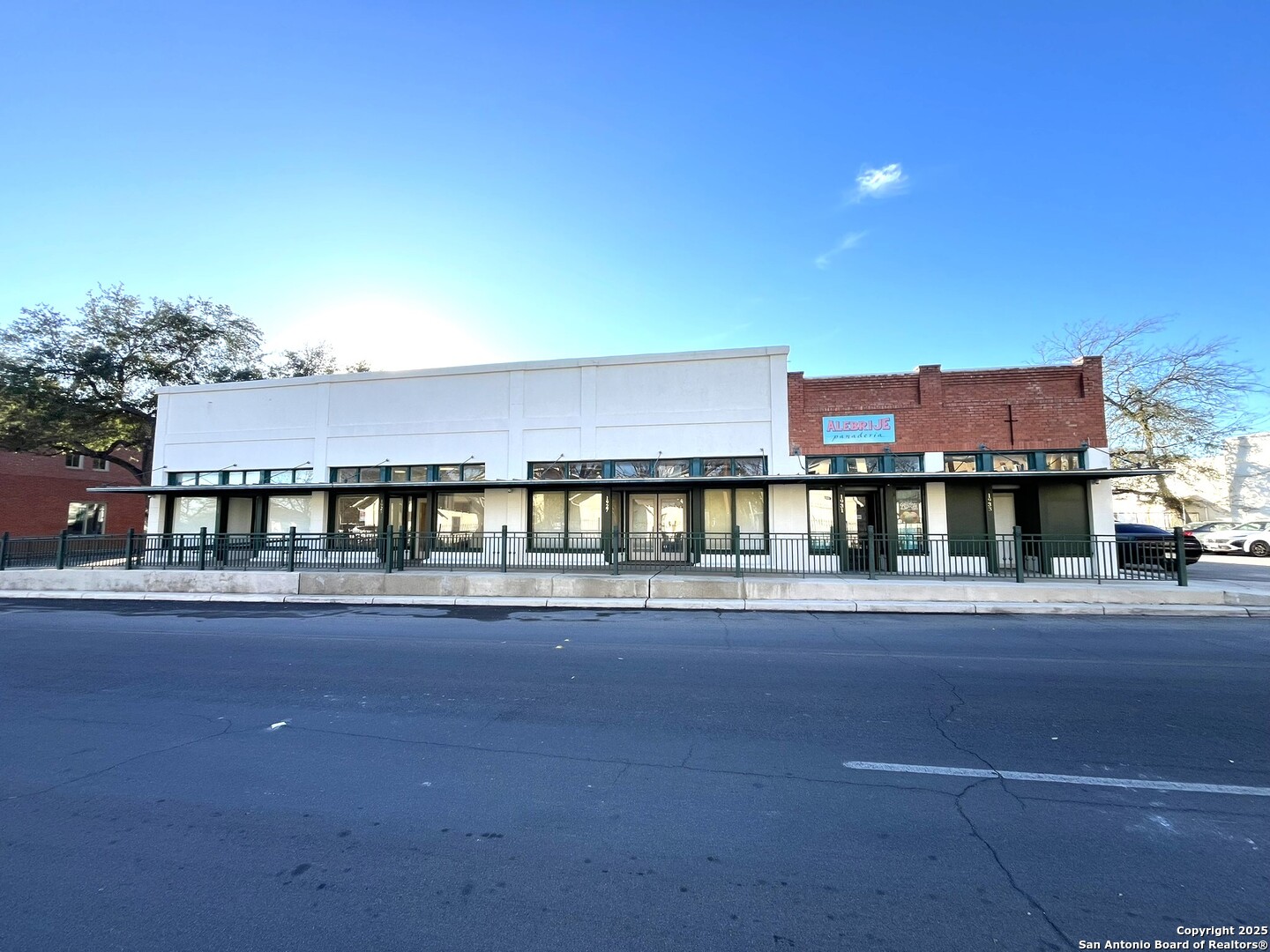 1923 N New Braunfels Avenue San Antonio TX 78208
