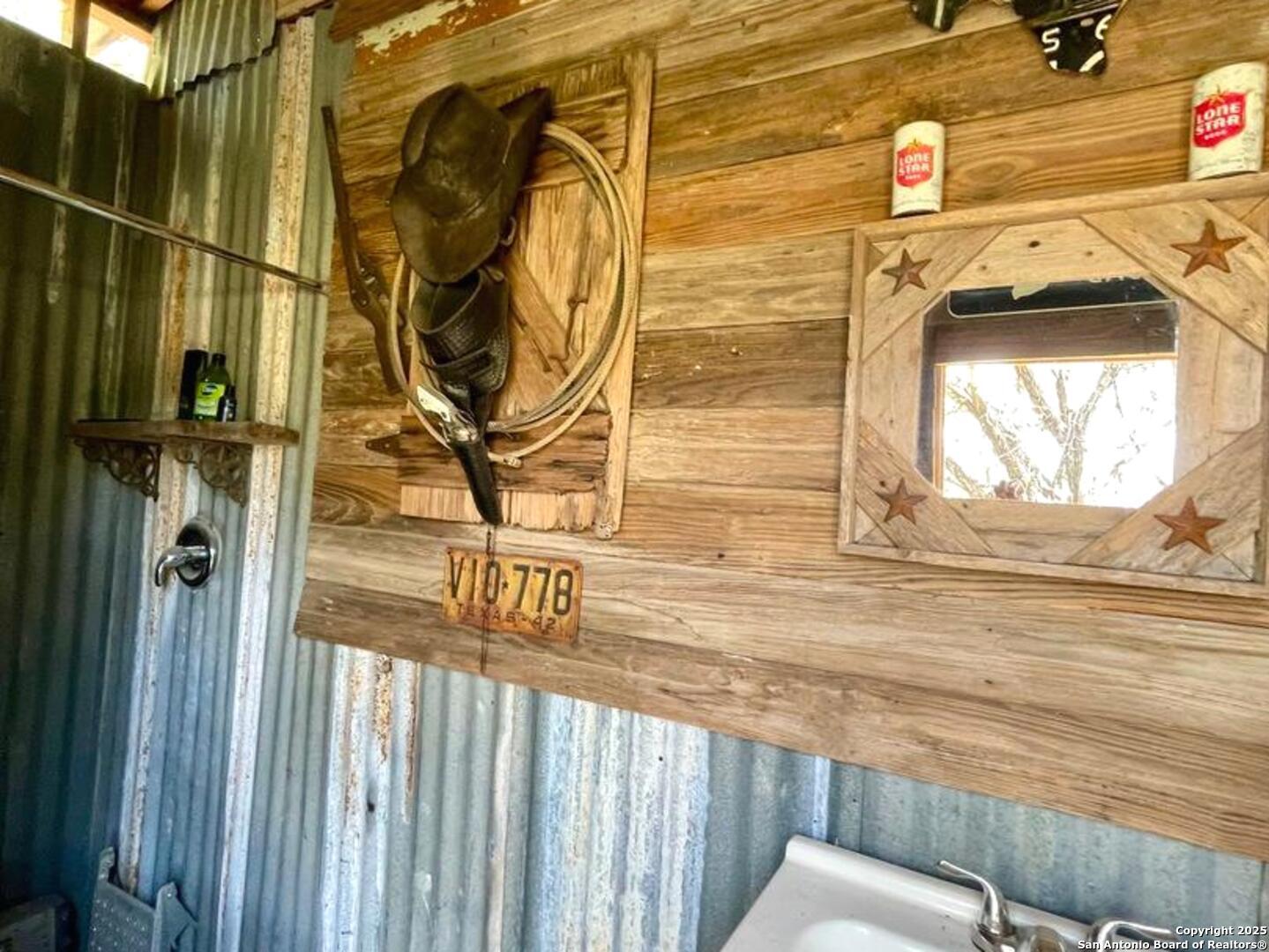 973 River Bend Bandera TX 78003