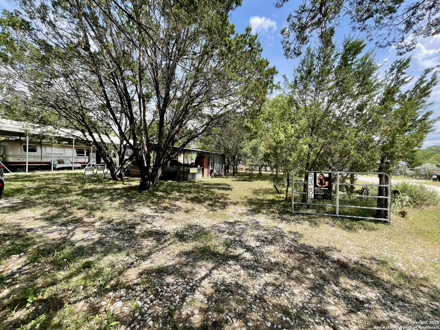 973 River Bend Bandera TX 78003