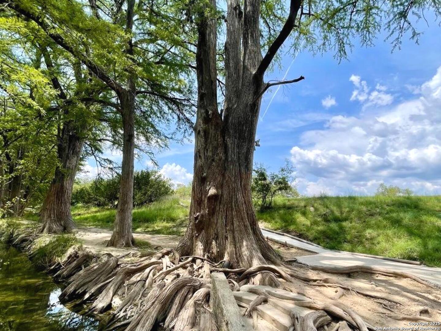 973 River Bend Bandera TX 78003