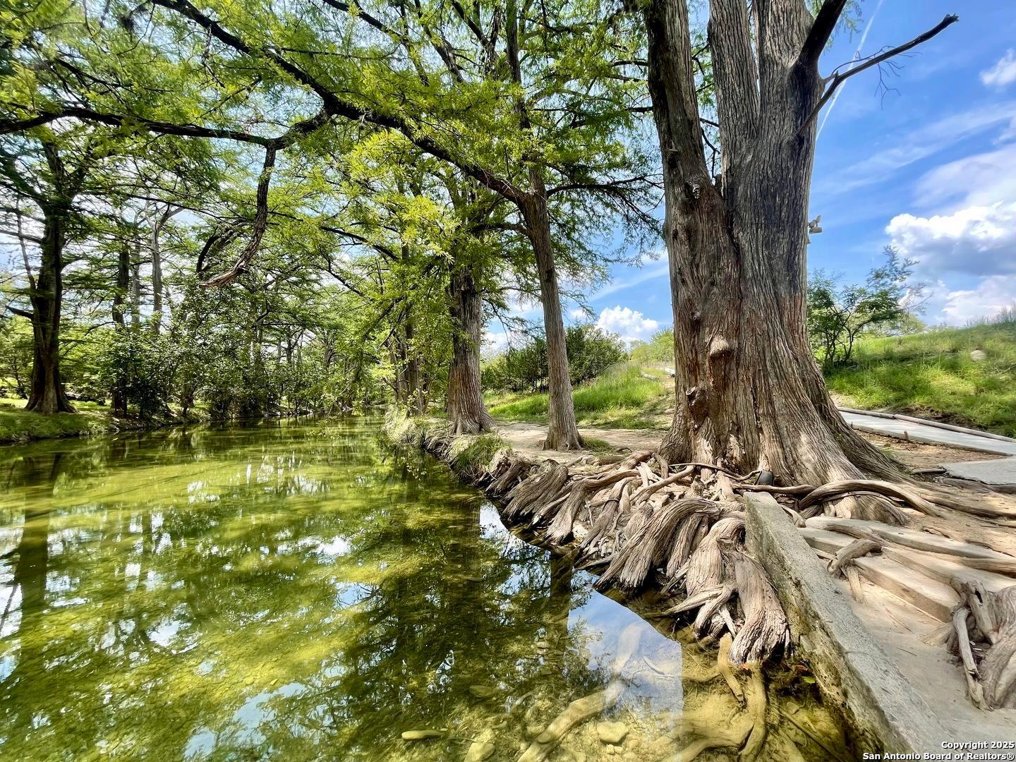 973 River Bend Bandera TX 78003