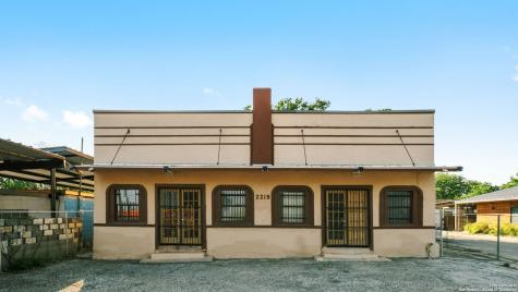 2219 S Flores San Antonio TX 78204