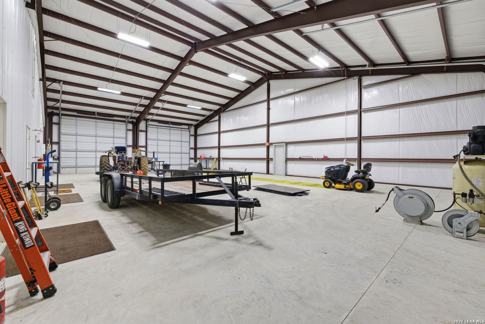 200 North Yule Avenue Charlotte TX 78011