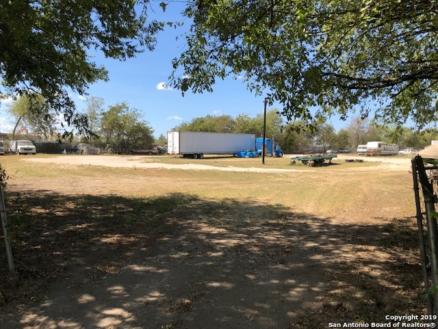 4902 Roosevelt Avenue San Antonio TX 78214