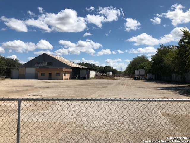 4902 Roosevelt Avenue San Antonio TX 78214