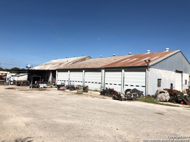 4902 Roosevelt Avenue San Antonio TX 78214