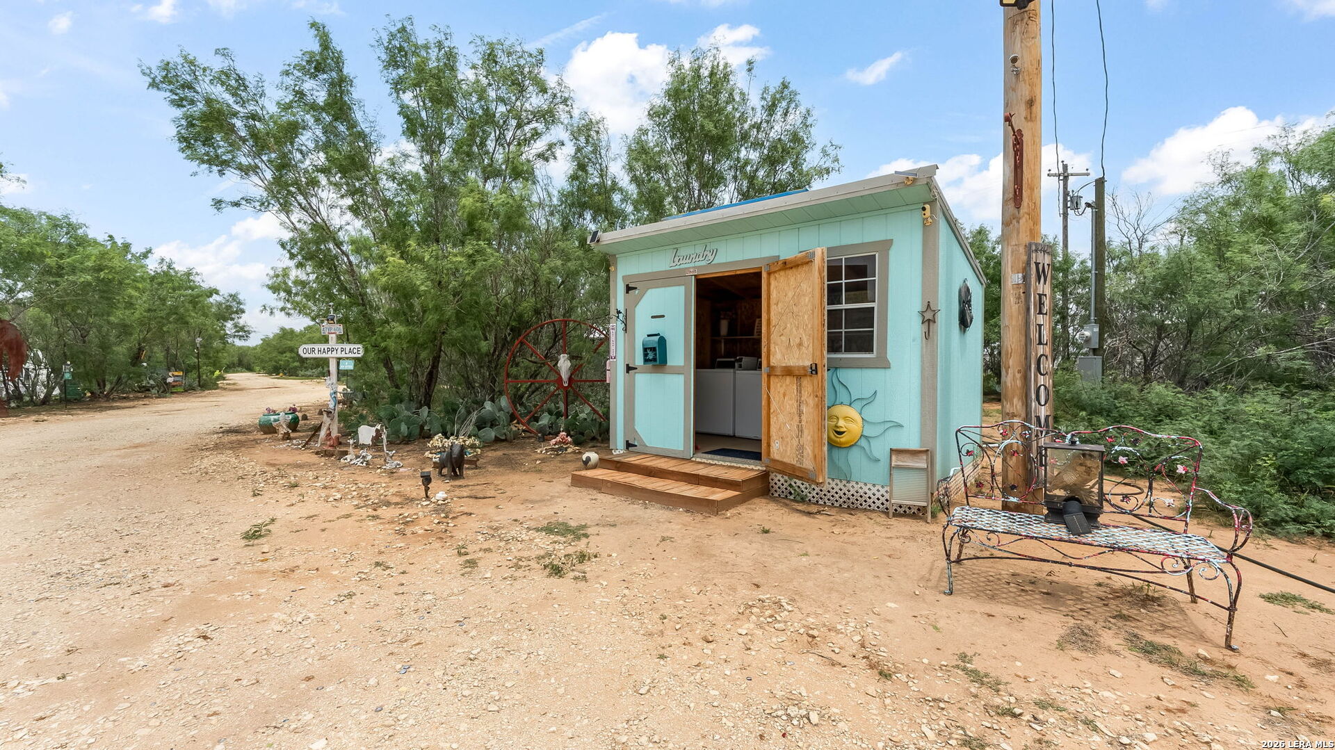 15725 N Interstate 35 Moore TX 78057