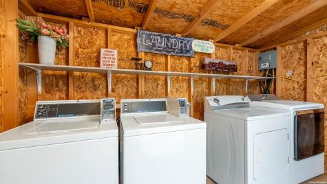 15725 N Interstate 35 Moore TX 78057